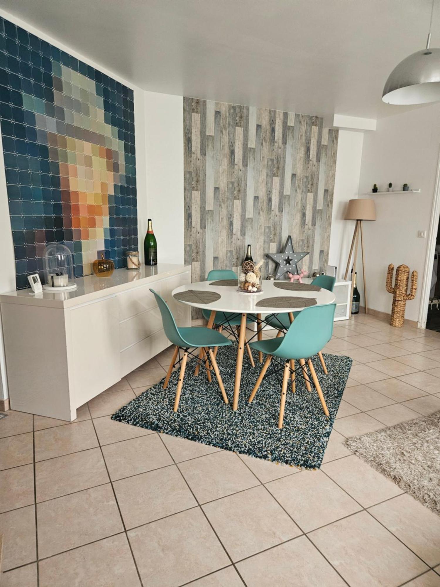 Les Bulles Au Feminin Apartment Chigny-les-Roses Екстериор снимка